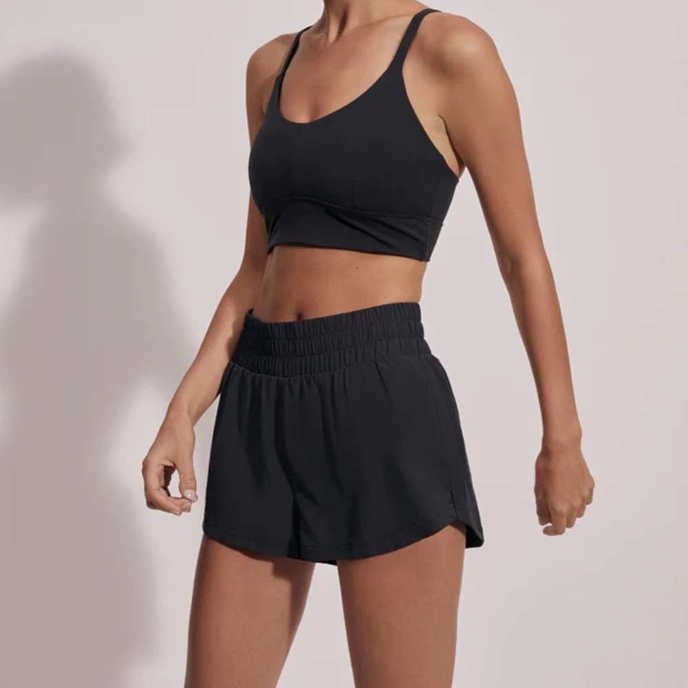 Varley Running Shorts in Black